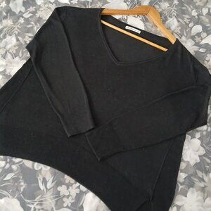 ZARA Black V Neck Wool Tunic - size L